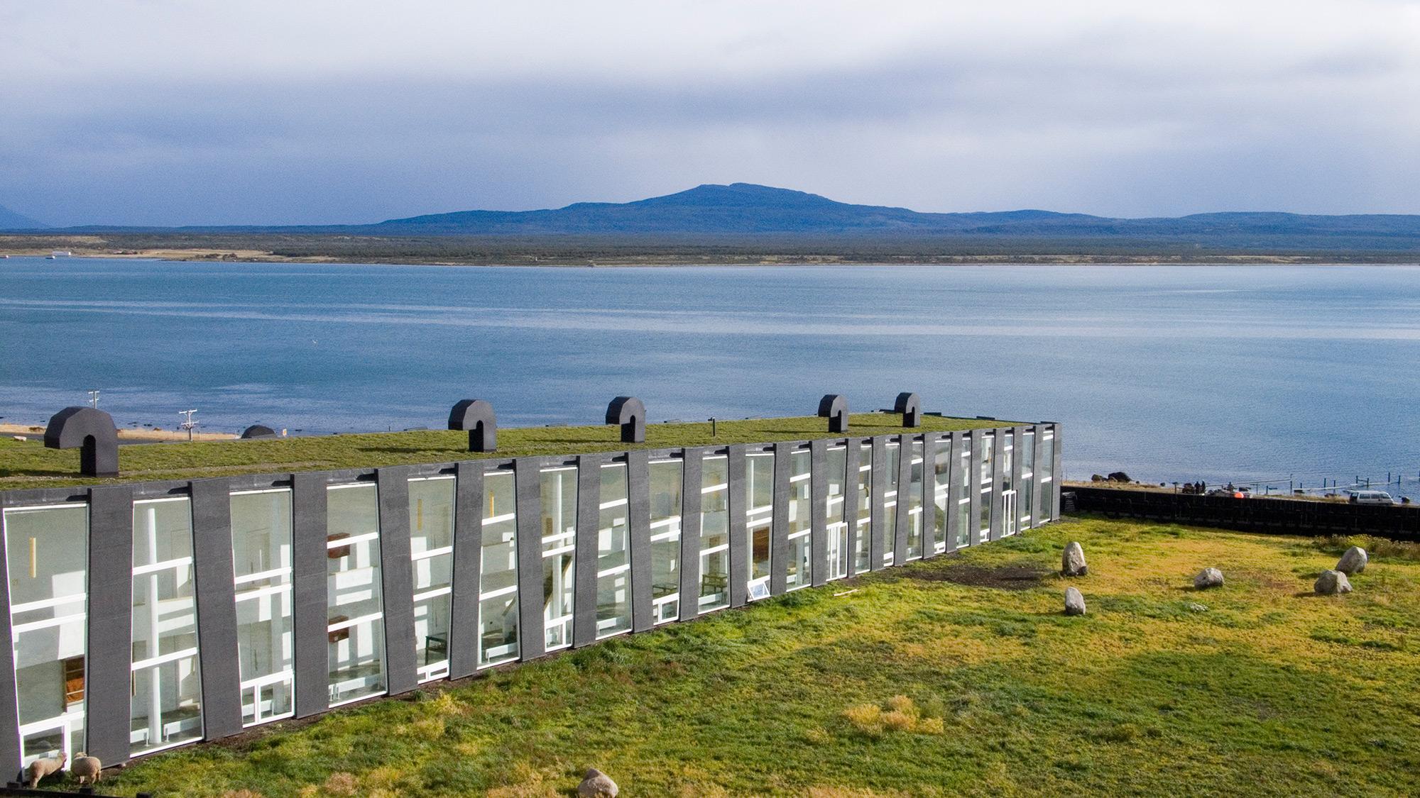 Remota Patagonia Lodge Puerto Natales Exterior foto